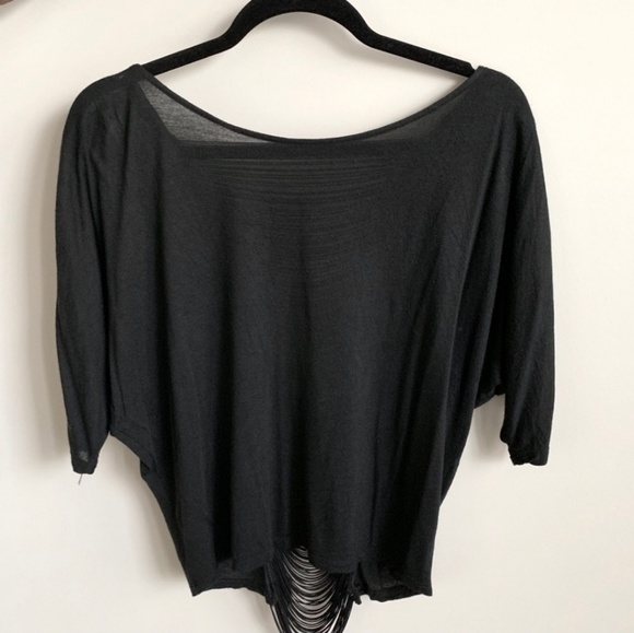 [Brandy Melville] Black Dolman Fringe Back Top - Picture 2 of 4